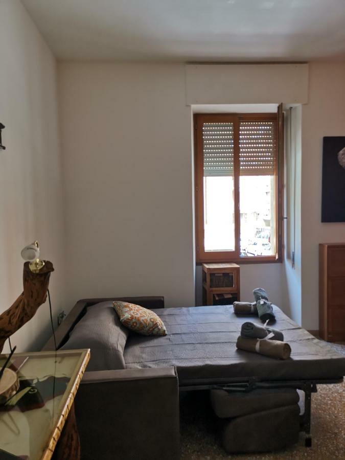קליארי Cimarosa Room Affitti Brevi מראה חיצוני תמונה