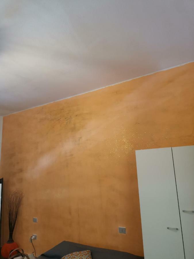 קליארי Cimarosa Room Affitti Brevi מראה חיצוני תמונה